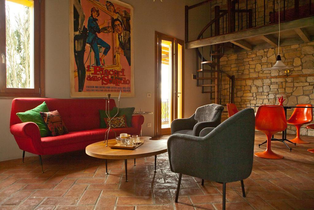 Tuscany Forever Famiglia Apartments Volterra Luaran gambar