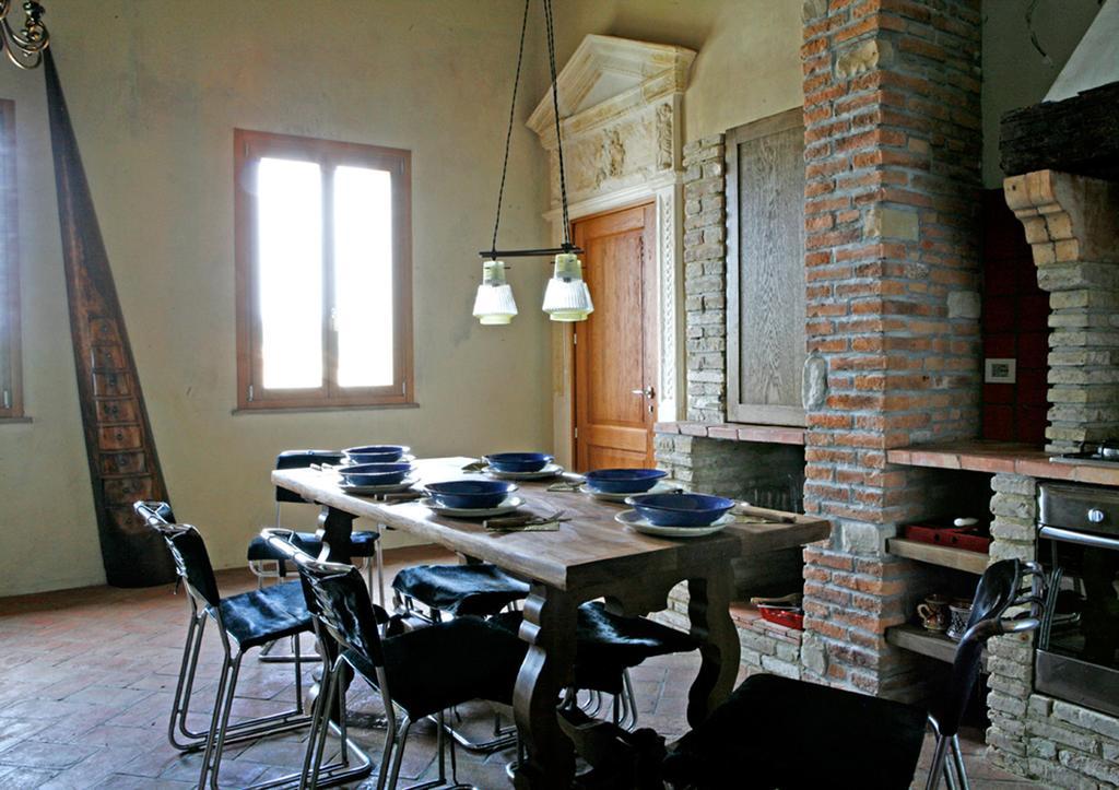 Tuscany Forever Famiglia Apartments Volterra Luaran gambar